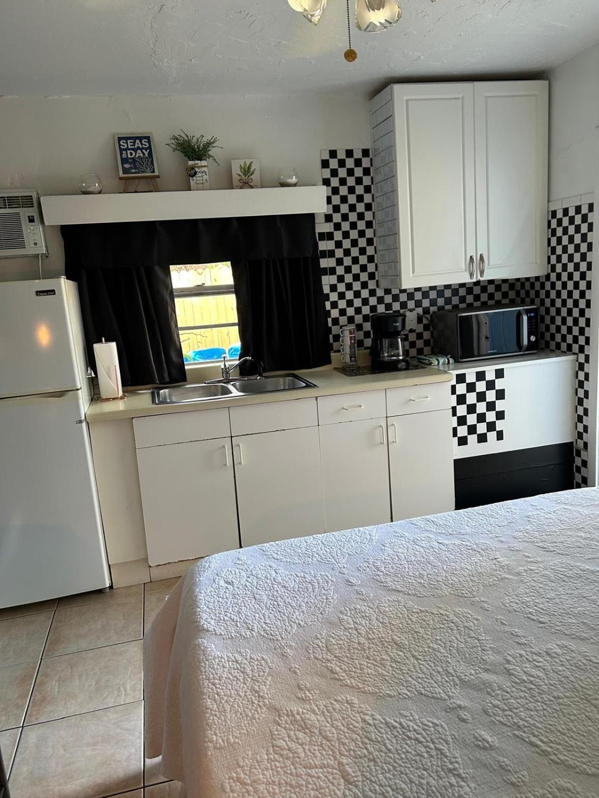Mini Studio: 10 Min/Siesta Key/Private Entrance/ Sarasota Eksteriør billede